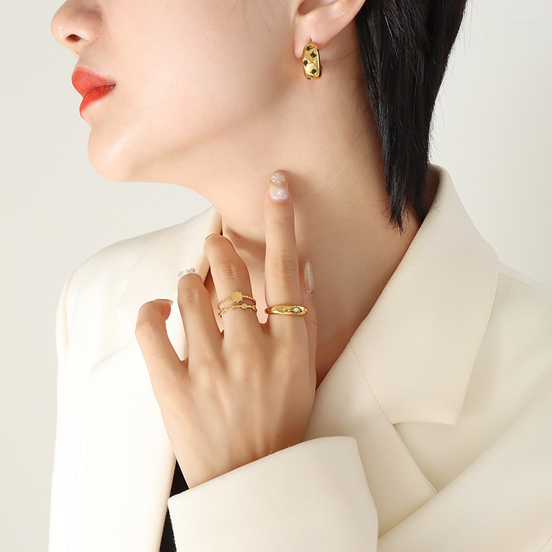cuff earrings
